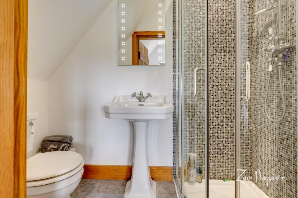 Additional property image - Moreton
