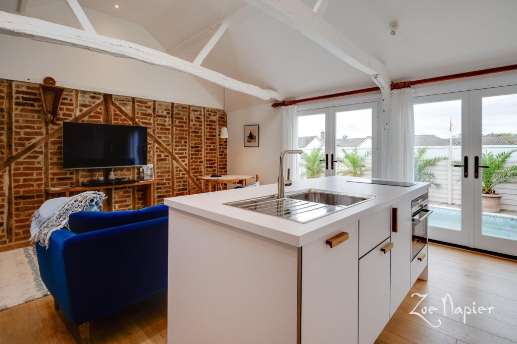 Additional property image - Burnham on Crouch