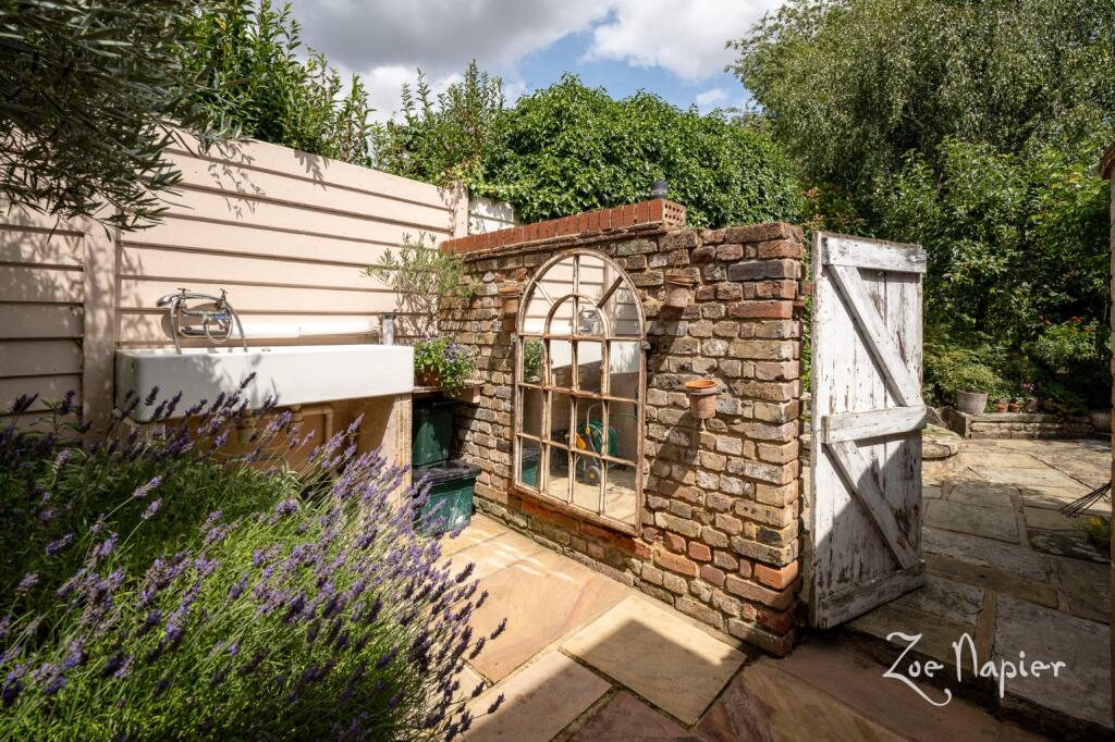 Additional property image - Burnham on Crouch