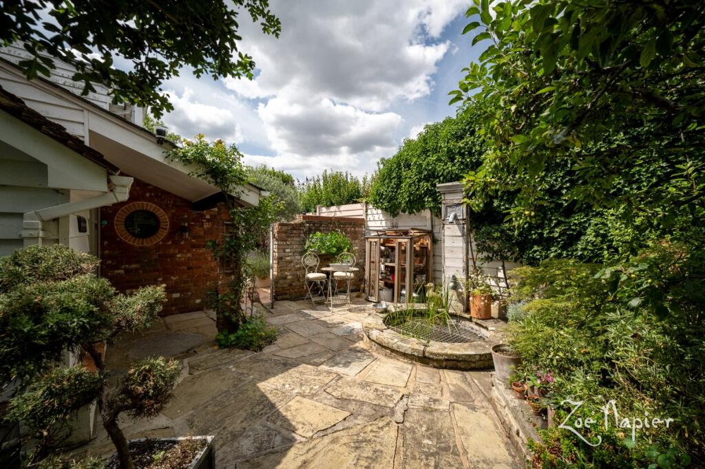 Additional property image - Burnham on Crouch