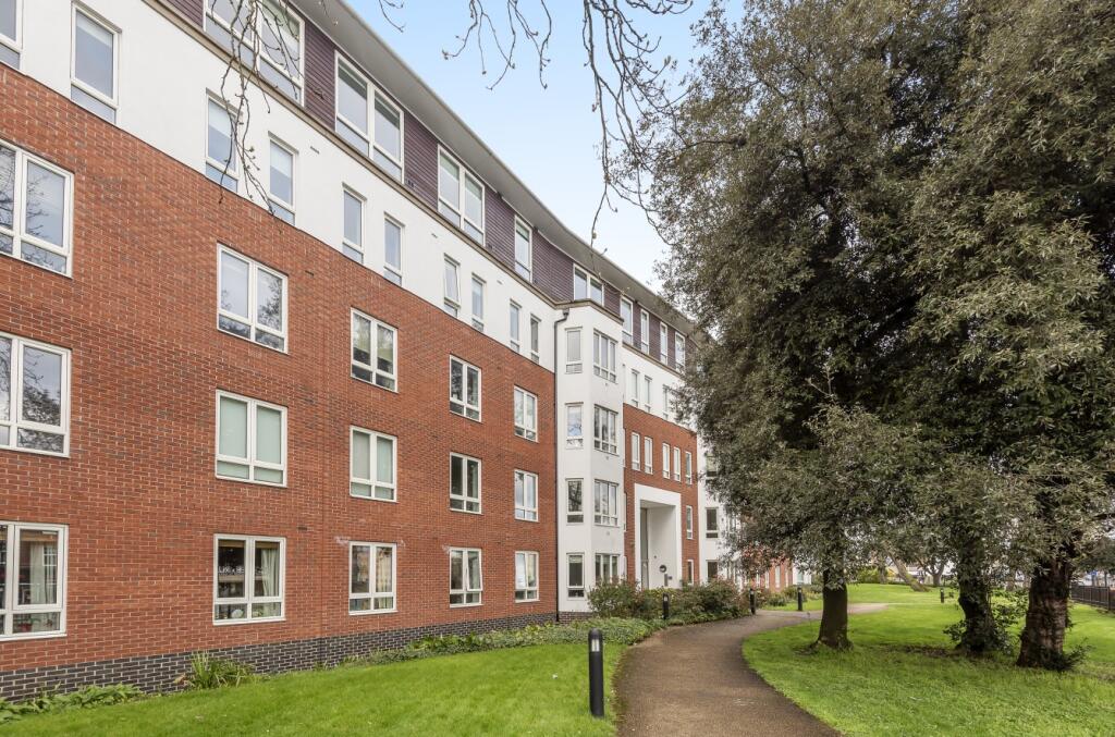Main image of property: Regency Court, High Road, South Woodford, London, E18