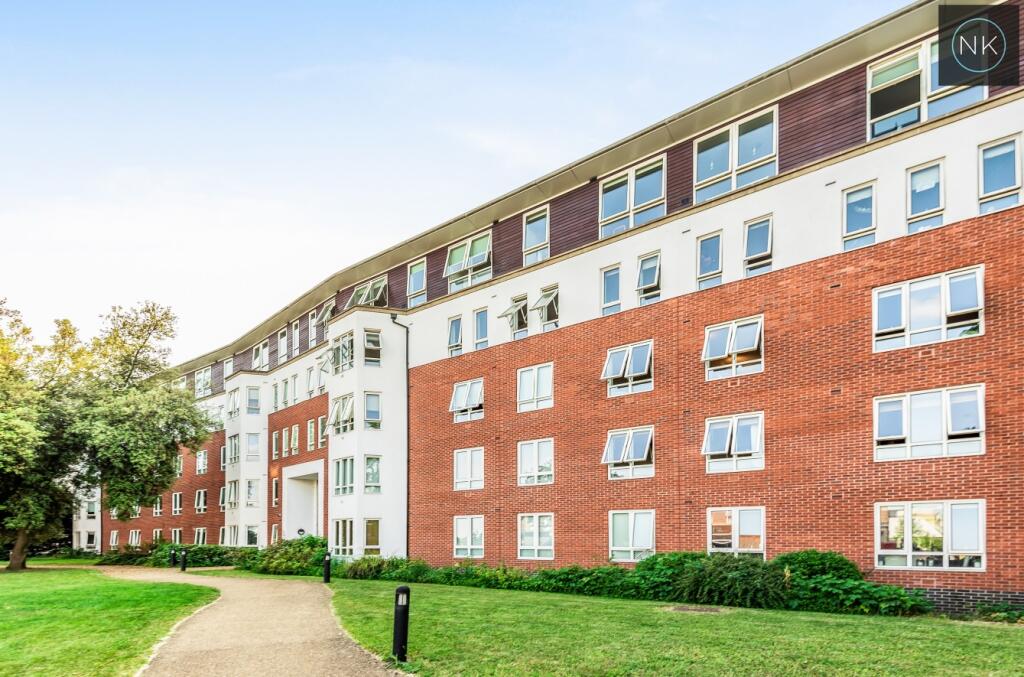 Main image of property: Regency Court, High Road, South Woodford, London, E18