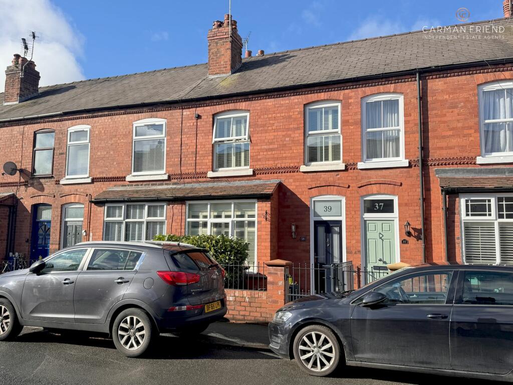 2 bedroom terraced house for sale in Clare Avenue, Hoole, CH2