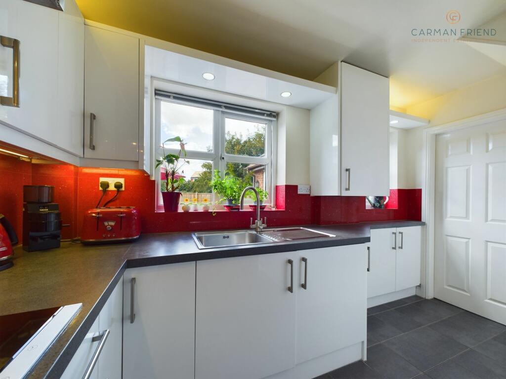 Additional property image - Orchard Grove, Farndon, CH3
