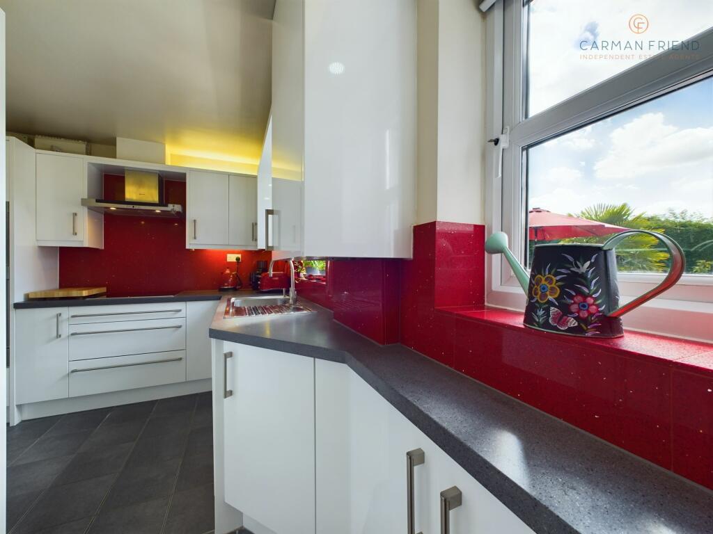 Additional property image - Orchard Grove, Farndon, CH3