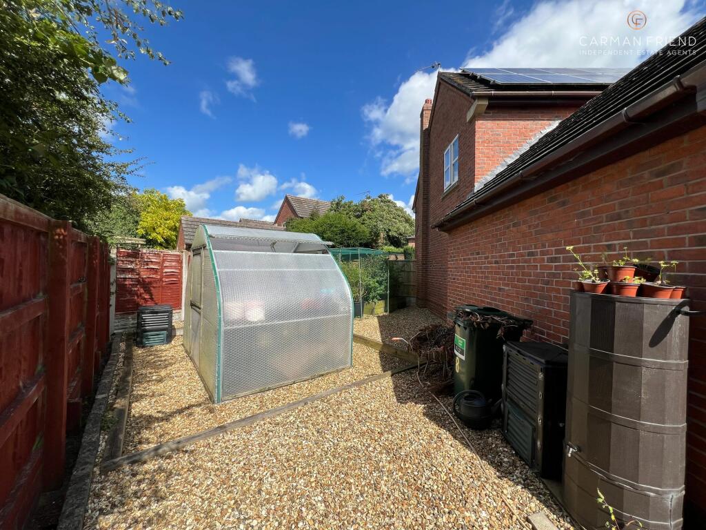 Additional property image - Orchard Grove, Farndon, CH3