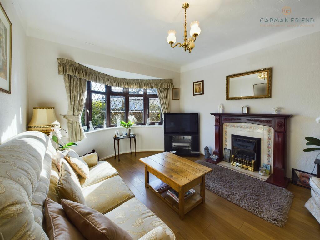 Additional property image - Willow Close, Upton, CH2
