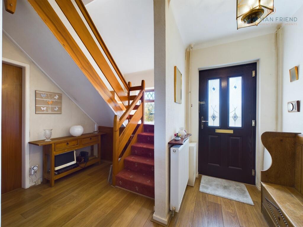 Additional property image - Willow Close, Upton, CH2
