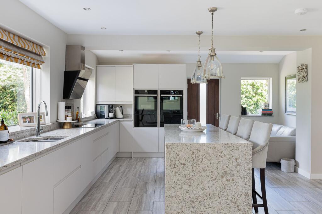 Additional property image - Manor Park, Great Barrow, CH3