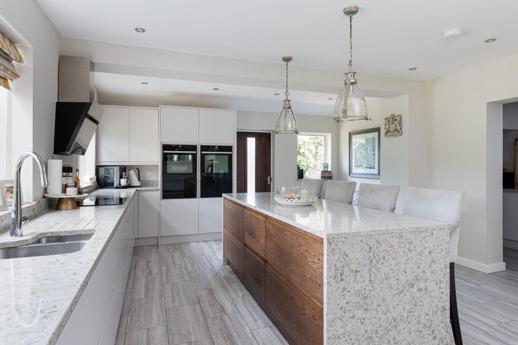 Additional property image - Manor Park, Great Barrow, CH3