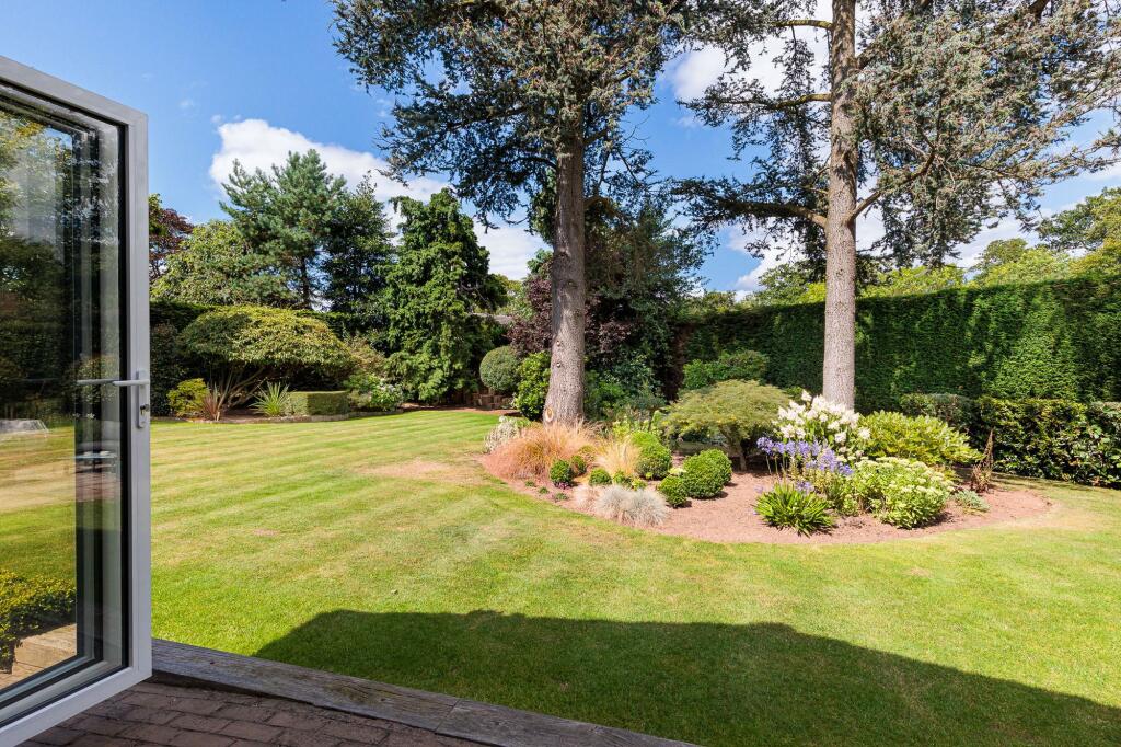 Additional property image - Manor Park, Great Barrow, CH3