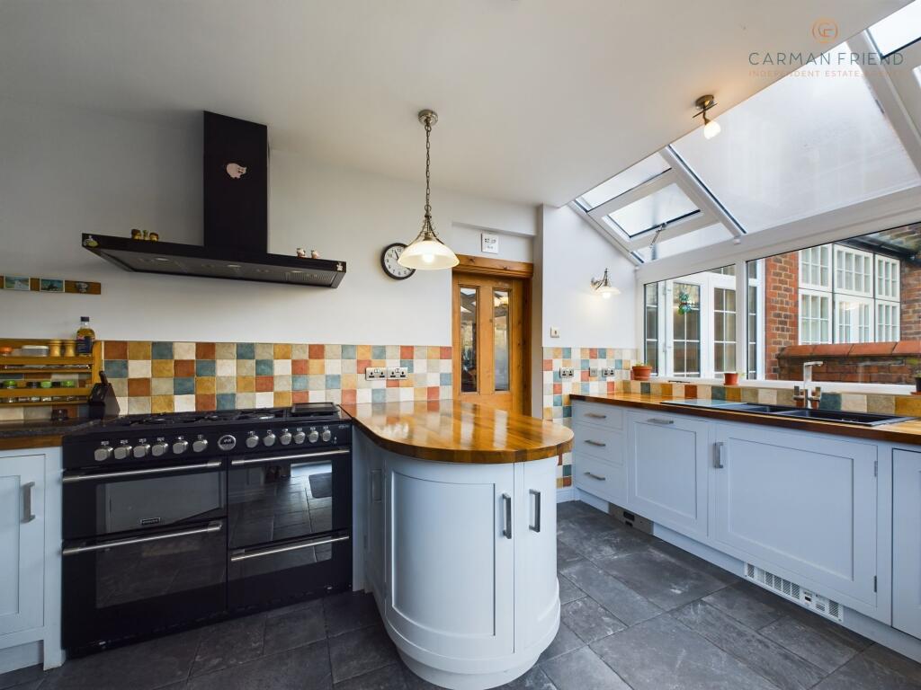 Additional property image - Shavington Avenue, Hoole, CH2
