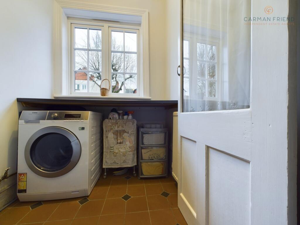 Additional property image - Shavington Avenue, Hoole, CH2
