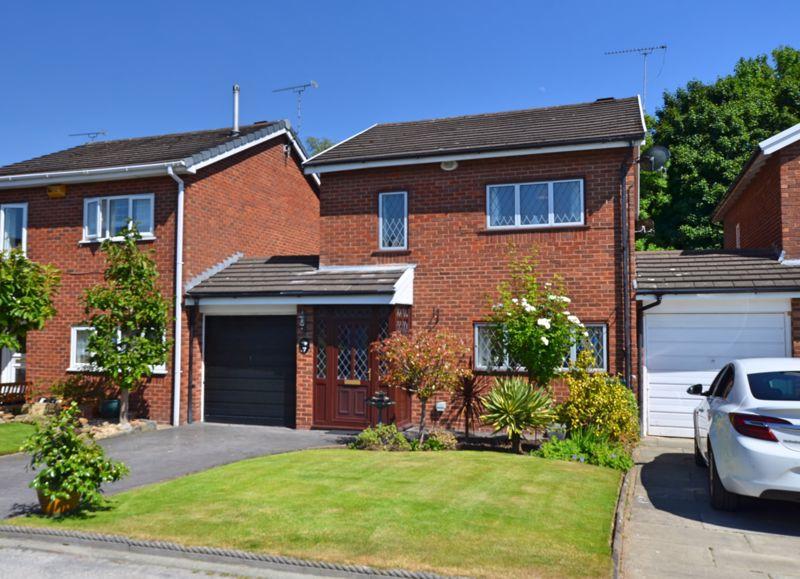 3 bedroom detached house for sale in Alyn Road, Mickle Trafford