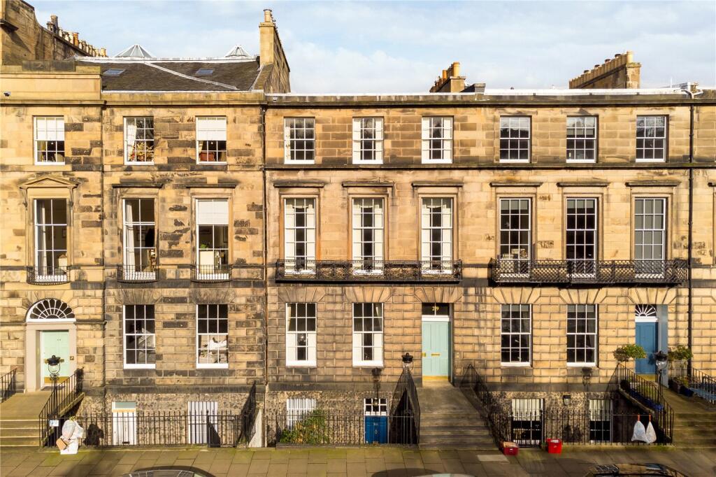 4 bedroom apartment for sale in Heriot Row, New Town, Edinburgh, EH3