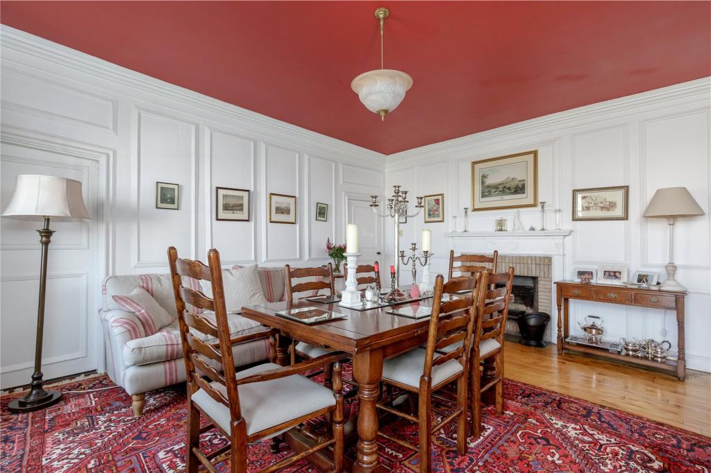 3 bedroom apartment for sale in Blackie House, Lawnmarket, Edinburgh, EH1