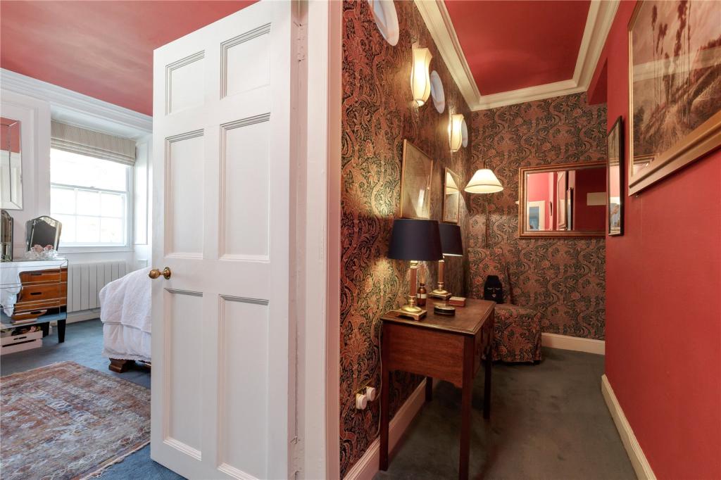 3 bedroom apartment for sale in Blackie House, Lawnmarket, Edinburgh, EH1