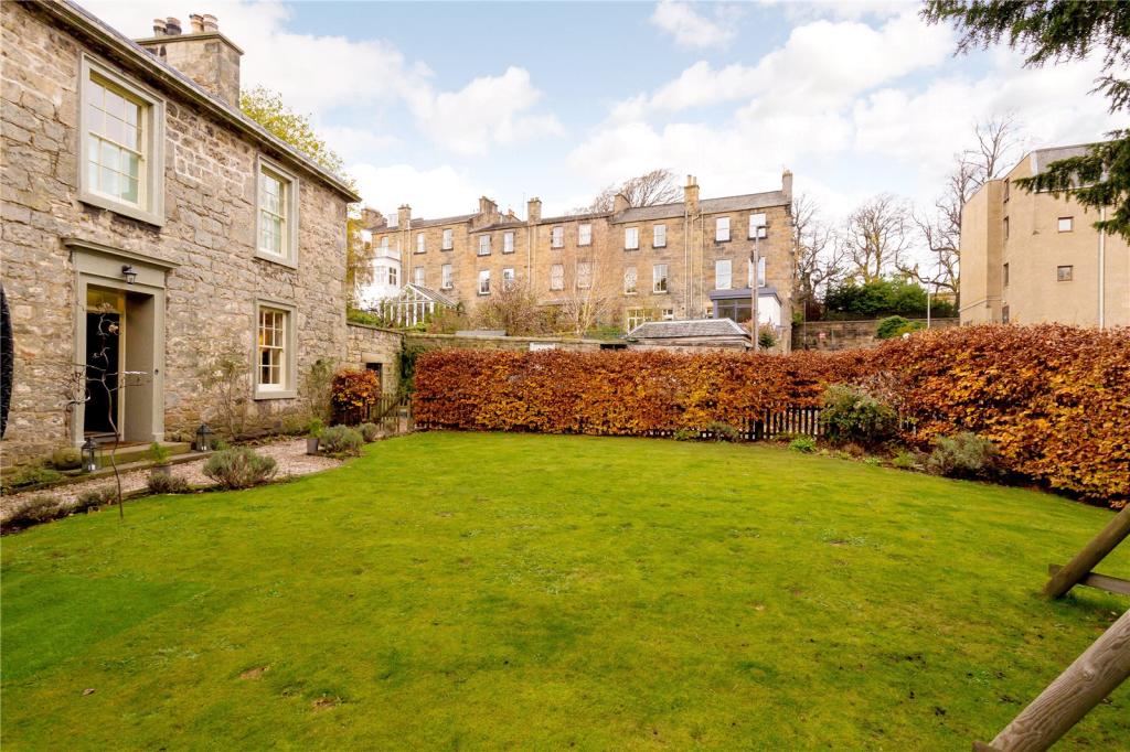 6 bedroom detached house for sale in Bells Mills House, Bell's Mills