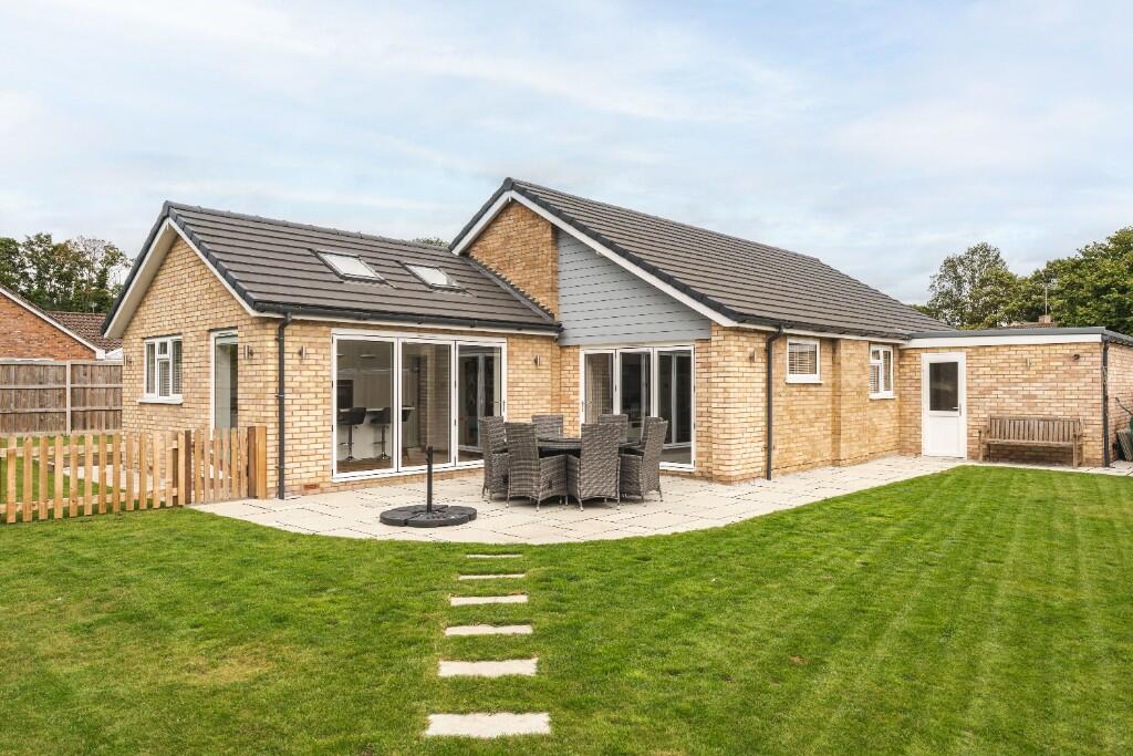 Main image of property: Franklins Road, Stevenage, Hertfordshire, SG1