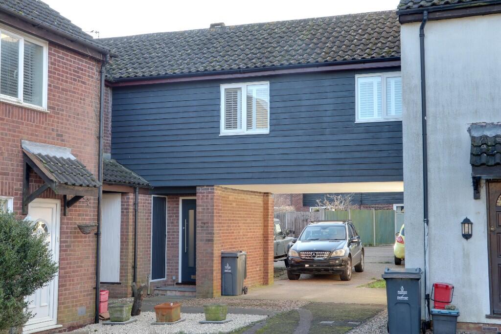 Main image of property: Parishes Mead, Stevenage, Hertfordshire, SG2