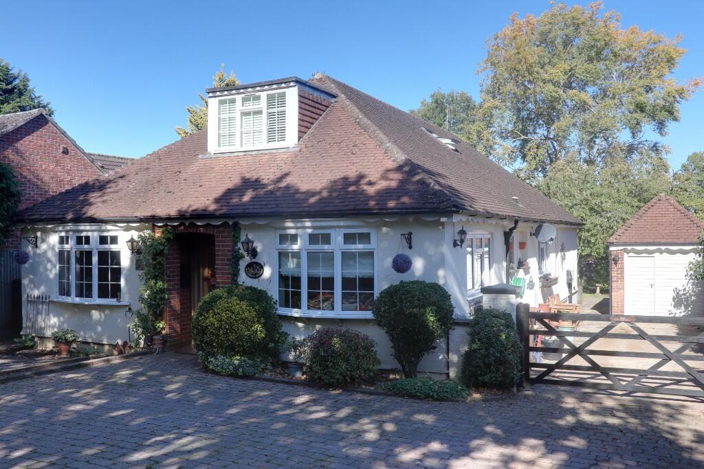 Main image of property: Hertford Road, Stevenage, Hertfordshire, SG2