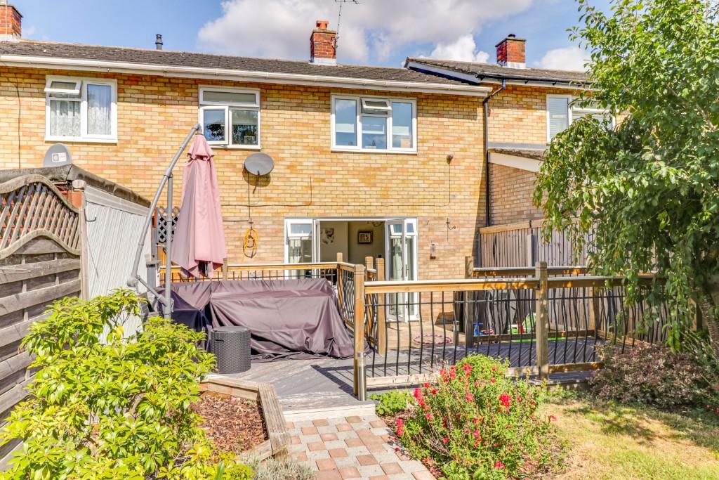 3 Bedroom Terraced House For Sale In Telford Avenue, Stevenage 