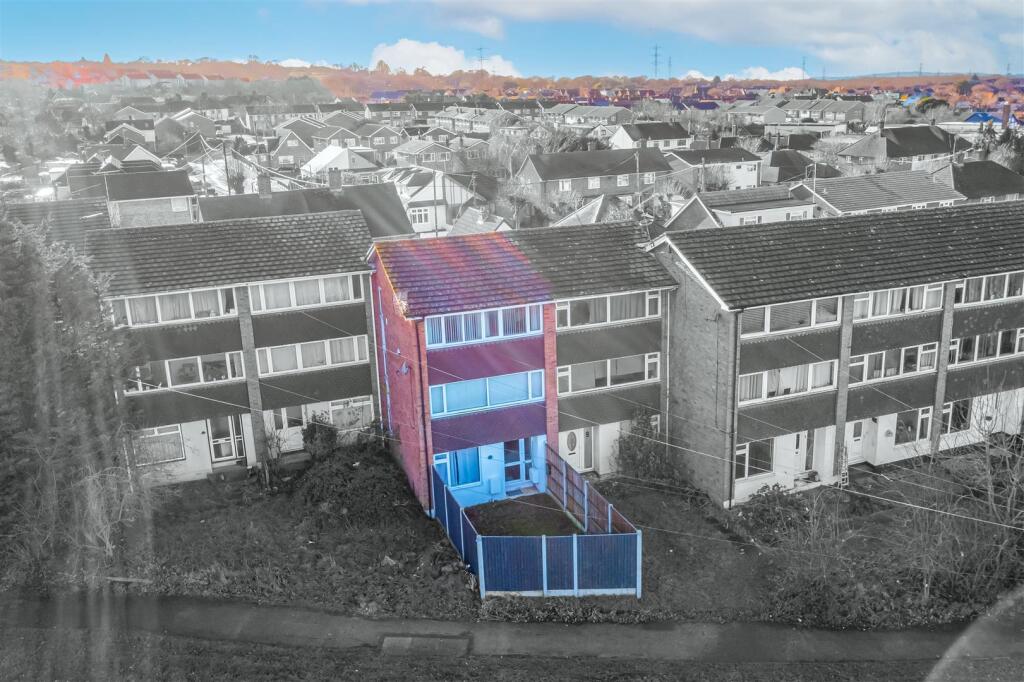 Main image of property: Creswick Court, London Road, Rayleigh