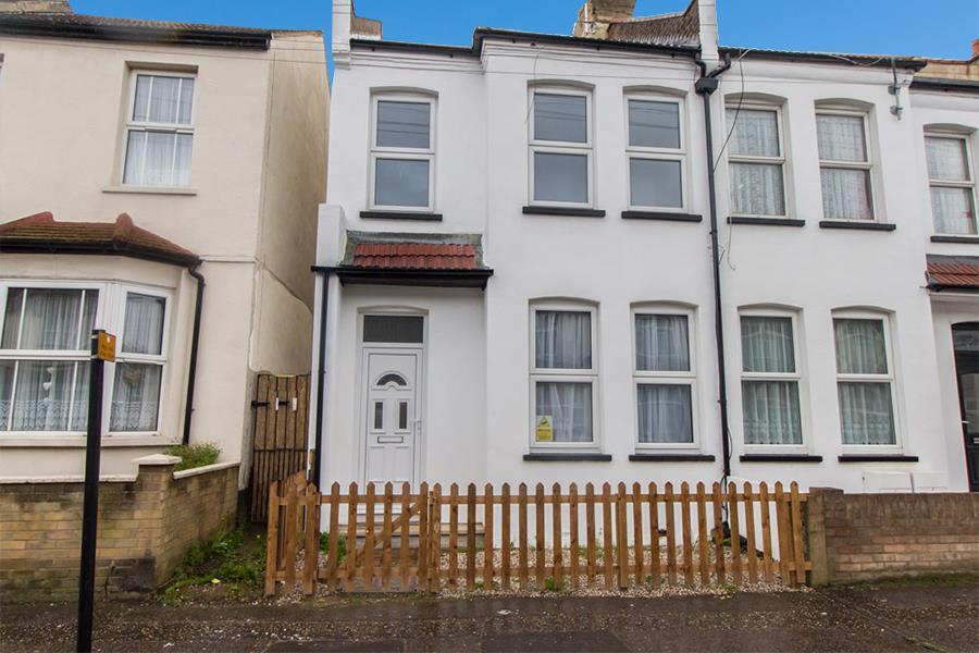 Main image of property: Fairfax Drive, Westcliff-on-Sea, Essex