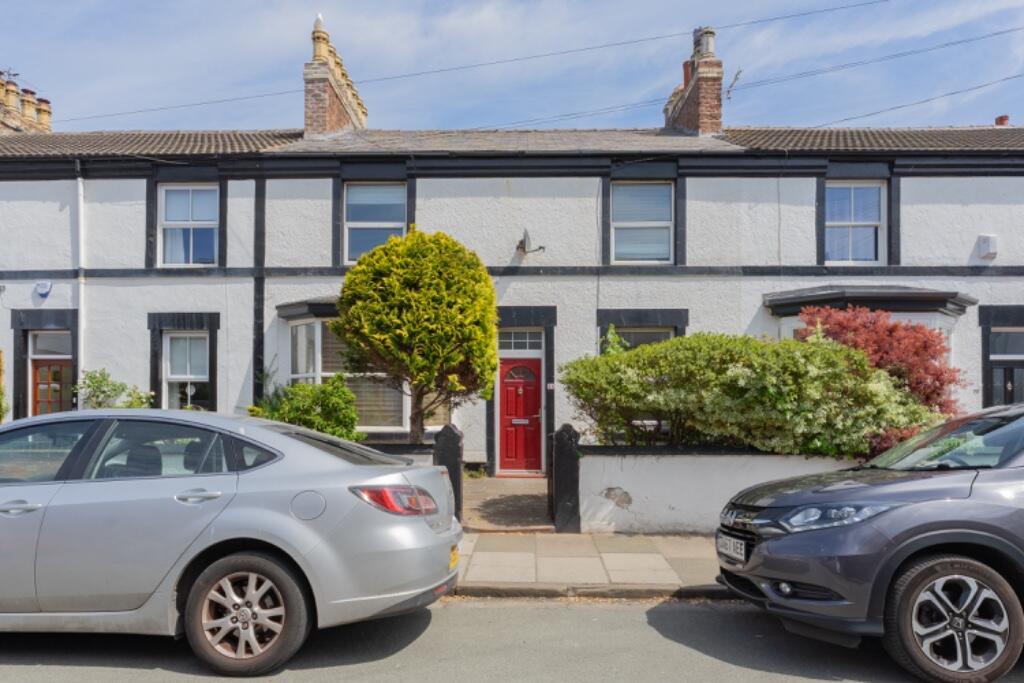 3 bedroom terraced house