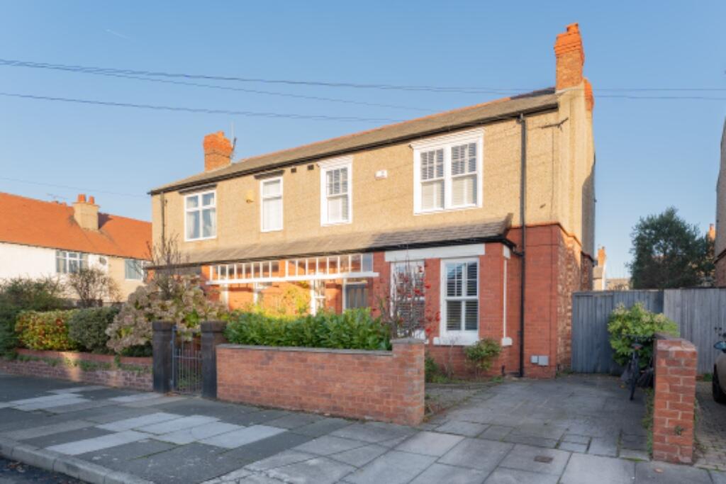 Main image of property: Gorse Road, CH47