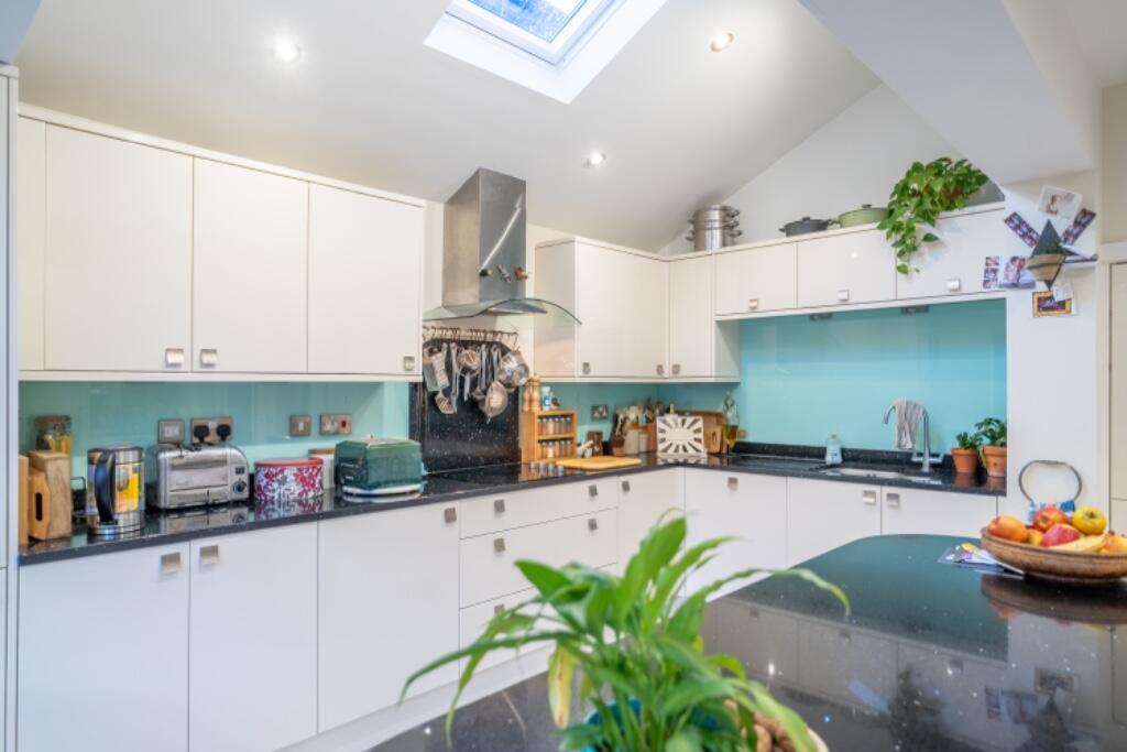 Additional property image - Garden Hey Road, CH47