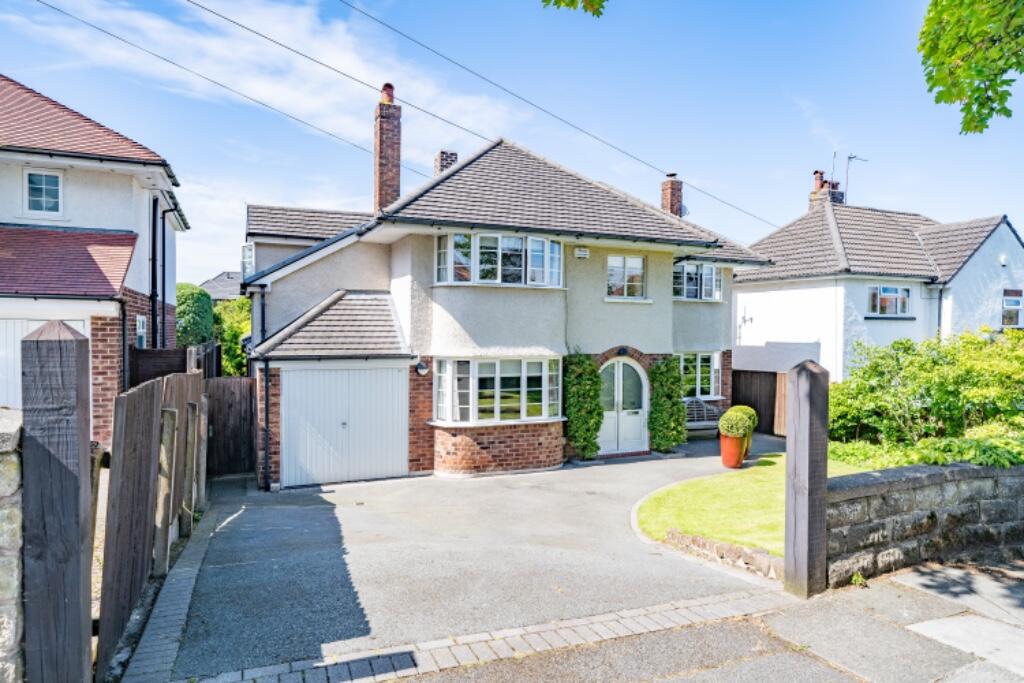 4 bedroom detached house for sale in Burlingham Avenue, CH48