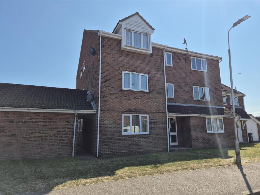 Main image of property: Constable Avenue, Clacton-On-Sea