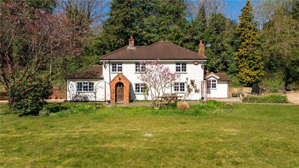 Main image of property: Vicarage Lane, The Bourne, Farnham, Surrey, GU9