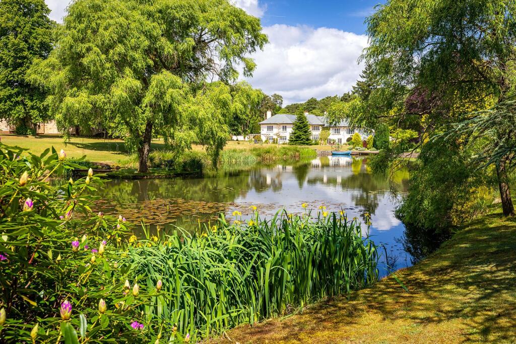 Main image of property: Tilford Road, Rushmoor, Farnham, Surrey, GU10
