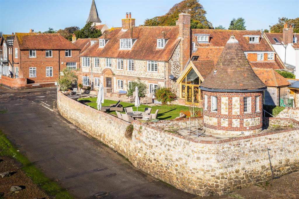 Rightmove Bosham For Sale at Elizabeth Mackey blog