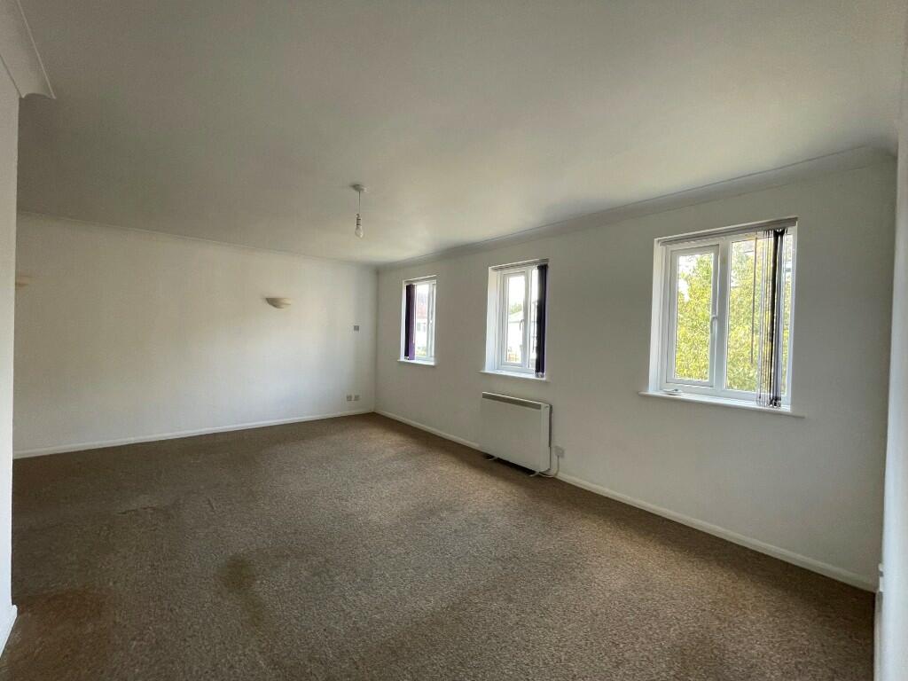 Additional property image - Colne Road, Halstead, Essex, CO9