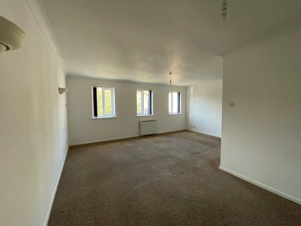 Additional property image - Colne Road, Halstead, Essex, CO9