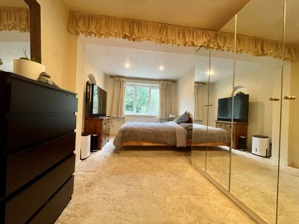 Additional property image - Howe Chase, Halstead, Essex, CO9