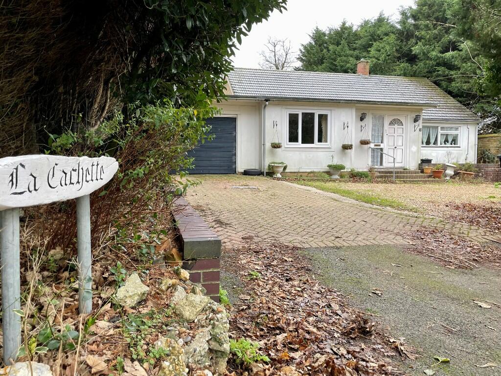 Additional property image - Howe Chase, Halstead, Essex, CO9