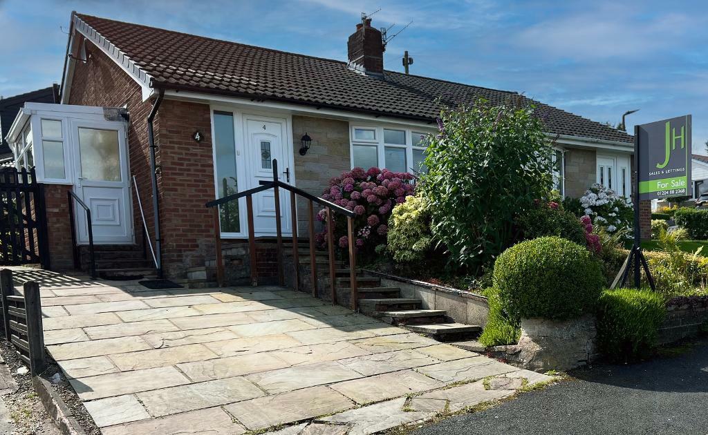 Main image of property: Thornfield Road, Tottington, Bury, Lancashire, BL8 4BX