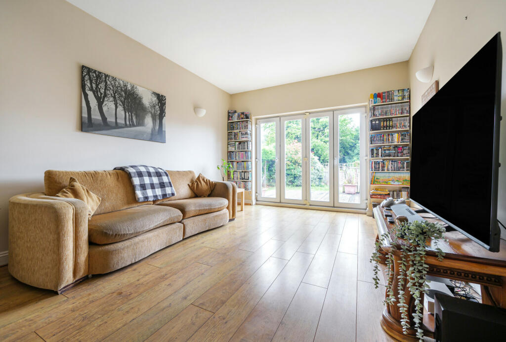 Additional property image - Manor Grove, Patchway, South Gloucestershire, BS34