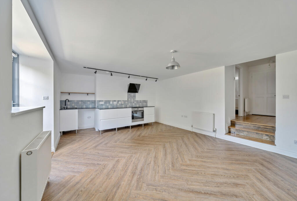 Additional property image - Conygre Road, Filton, Bristol, Gloucestershire, BS34