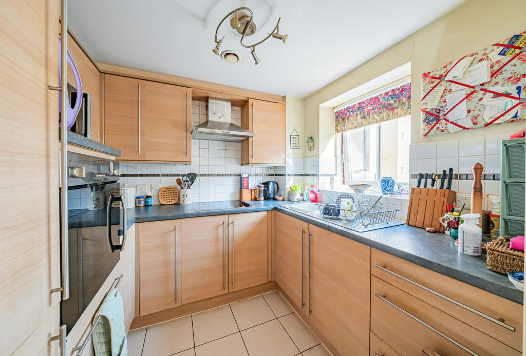 Additional property image - Savages Wood Road, Bradley Stoke, Bristol, Gloucestershire, BS32