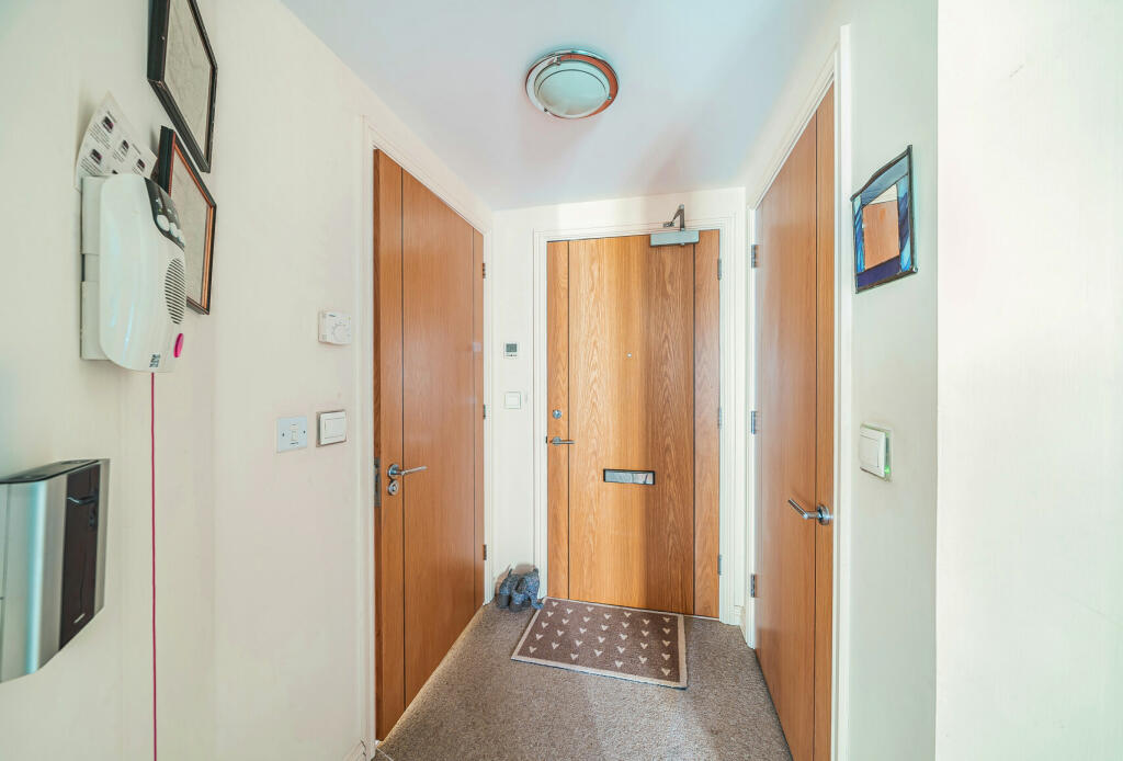 Additional property image - Savages Wood Road, Bradley Stoke, Bristol, Gloucestershire, BS32