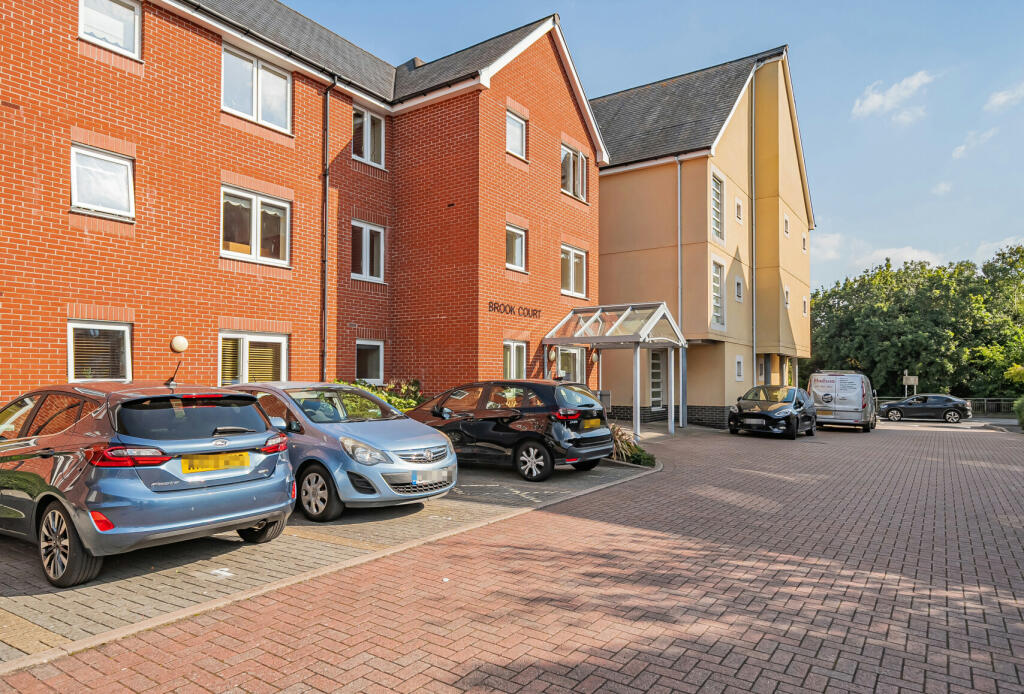 Additional property image - Savages Wood Road, Bradley Stoke, Bristol, Gloucestershire, BS32