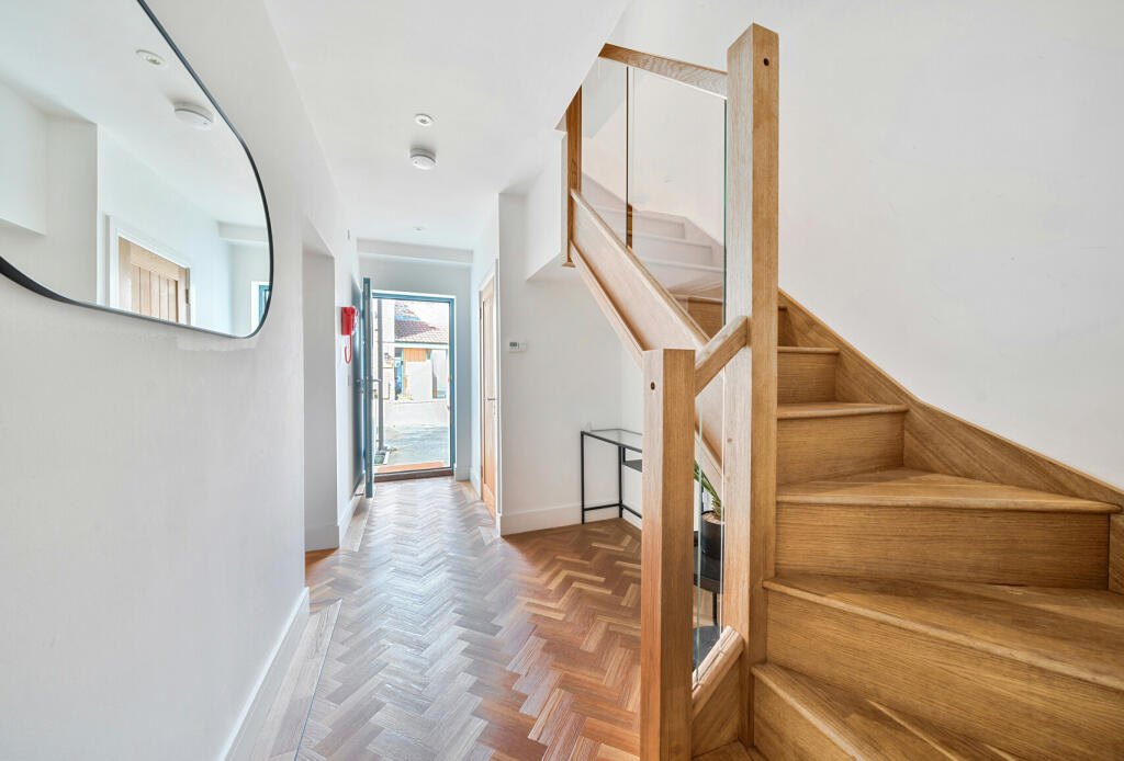Additional property image - Church Road, Frampton Cotterell, Bristol, Gloucestershire, BS36
