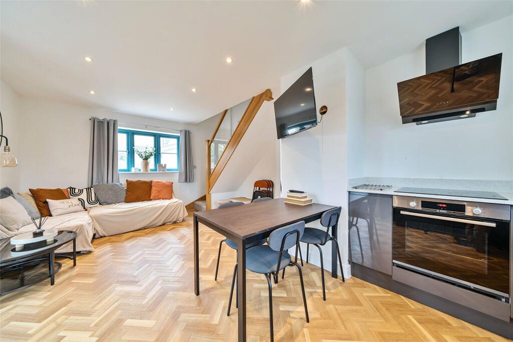 Additional property image - Church Road, Frampton Cotterell, Bristol, Gloucestershire, BS36