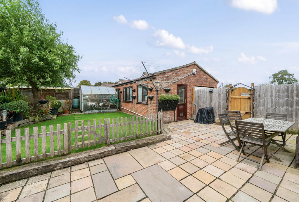 Additional property image - Station Road, Winterbourne Down, Bristol, Gloucestershire, BS36