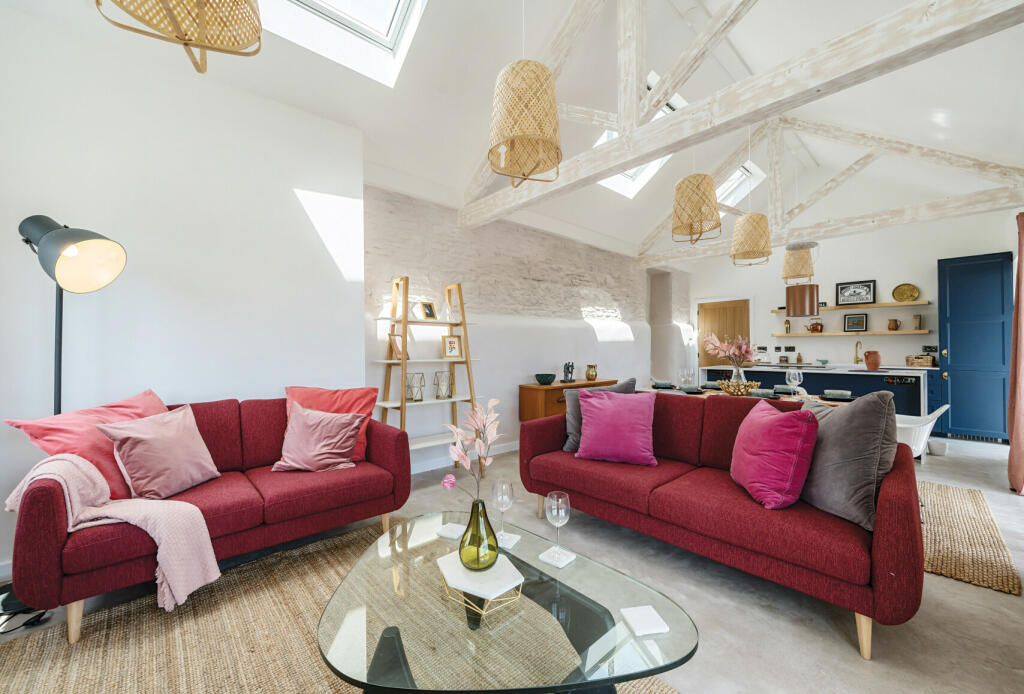 Additional property image - Ivory Hill Farm, Winterbourne, Bristol, Gloucestershire, BS36